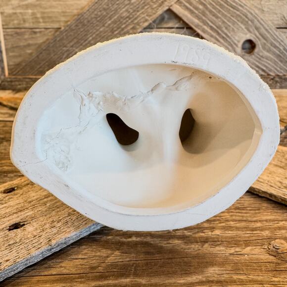 1989 Vintage Provincial Mold, Old World Santa Claus Ceramic Tabletop Decor, 11”H - Picture 11 of 12